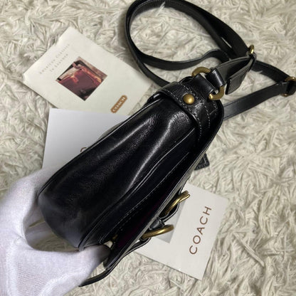 COACH Shoulder Bag Purse old saddle Leather Black Authentic