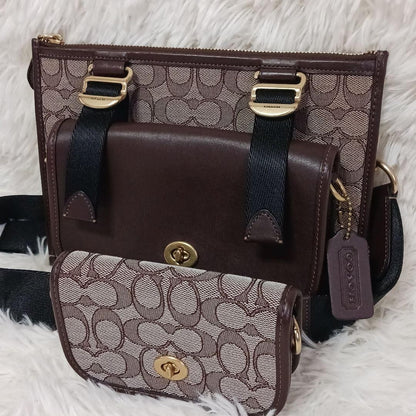 COACH Shoulder Bag Purse Turn Lock Jacquard Leather Brown Authentic