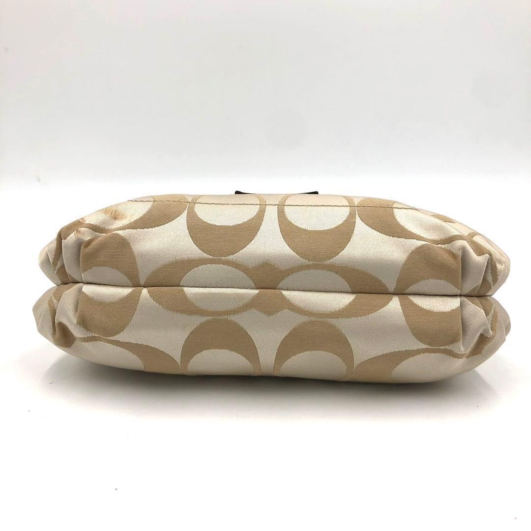 COACH Accessory Pouch Hand Bag Tote Purse Signature Canvas Leather Beige Brown