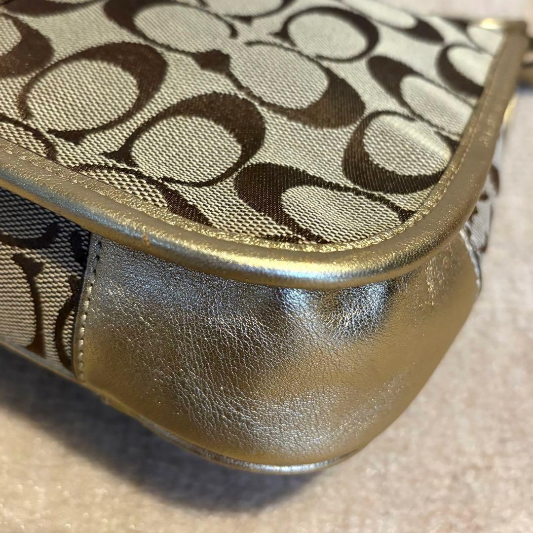 COACH Shoulder Bag Purse Signature Turn Lock Gold Authentic