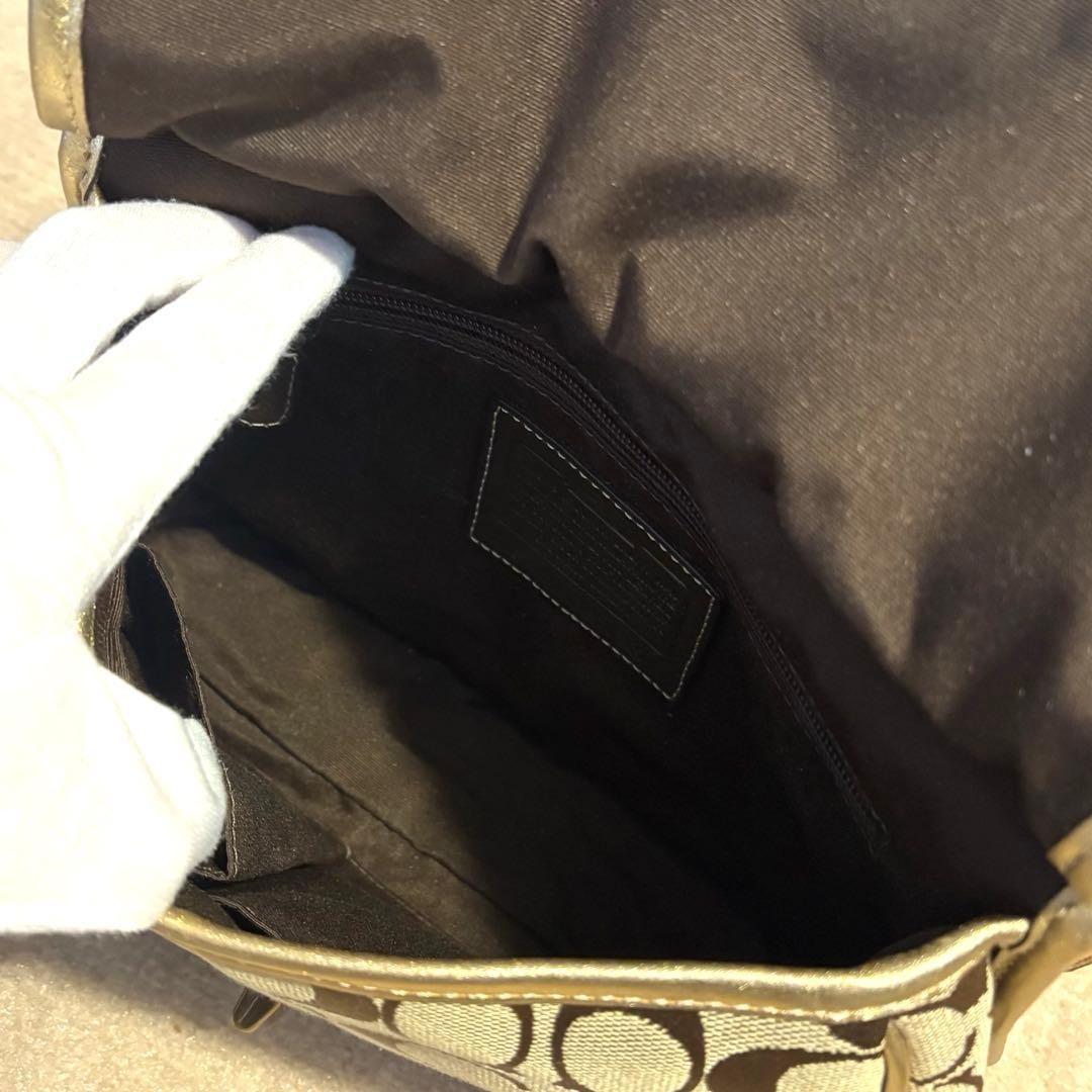 COACH Shoulder Bag Purse Signature Turn Lock Gold Authentic