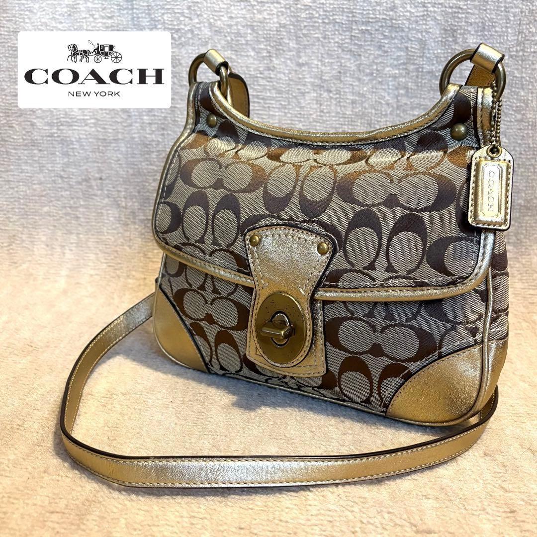 COACH Shoulder Bag Purse Signature Turn Lock Gold Authentic