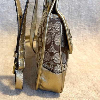 COACH Shoulder Bag Purse Signature Turn Lock Gold Authentic