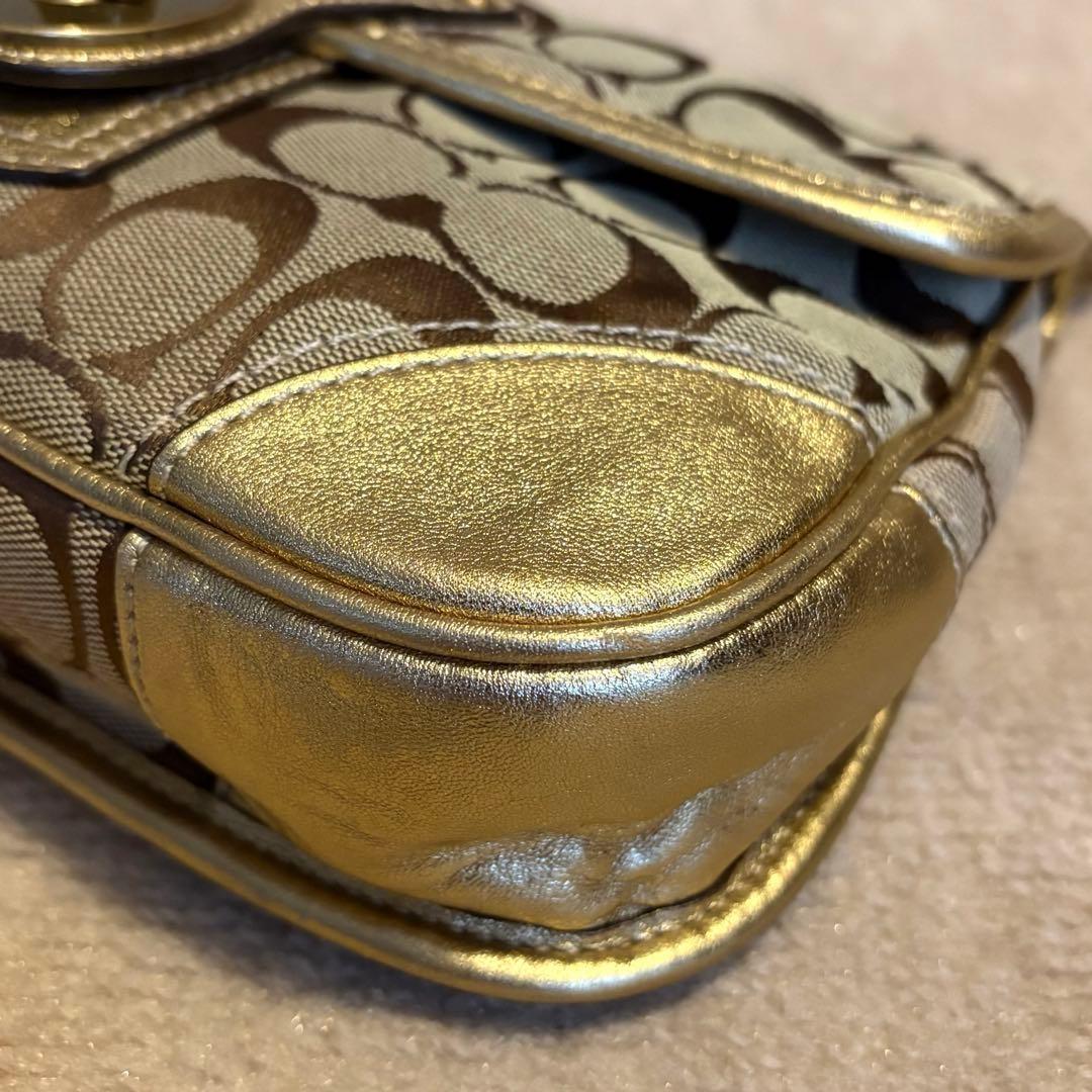 COACH Shoulder Bag Purse Signature Turn Lock Gold Authentic