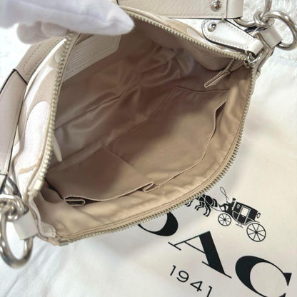 COACH Hand Shoulder Bag Tote Purse 2way Signature Leather Beige White Silver