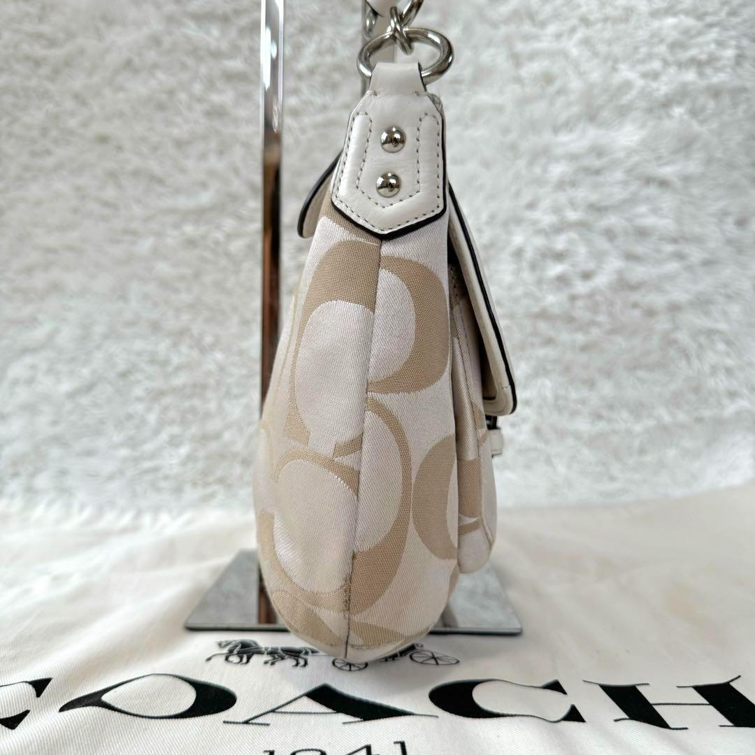 COACH Hand Shoulder Bag Tote Purse 2way Signature Leather Beige White Silver