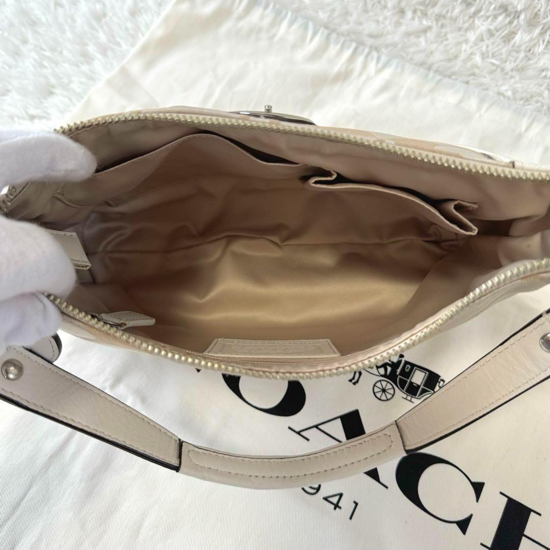 COACH Hand Shoulder Bag Tote Purse 2way Signature Leather Beige White Silver