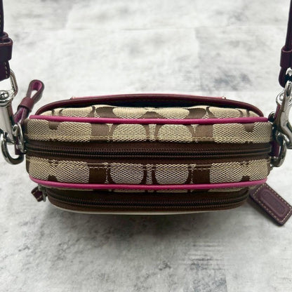 COACH Shoulder Camera Bag Purse Signature 4099 Beige Purple Authentic