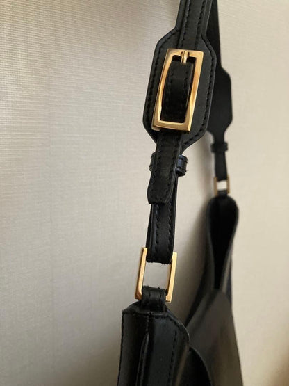 GUCCI One Shoulder Bag Purse Leather Authentic